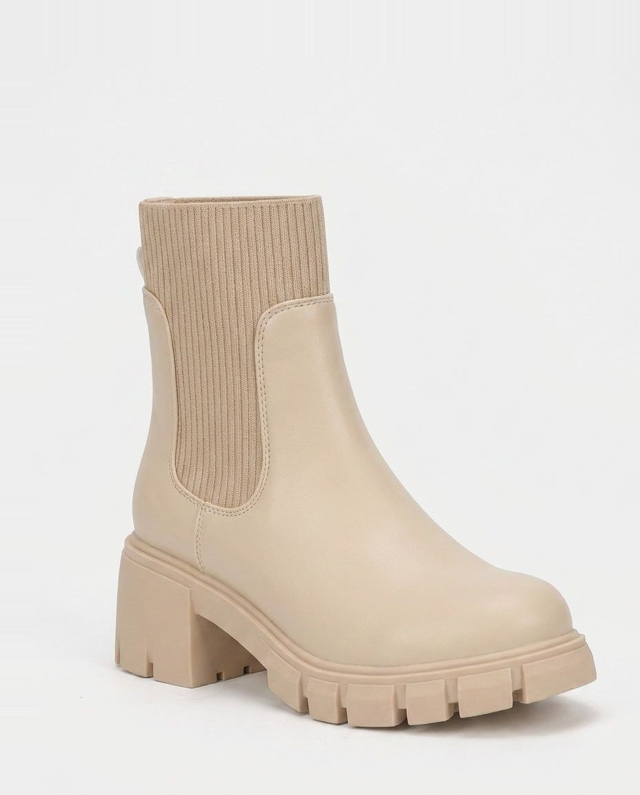 Chunky Knit-Collar Ankle Boots