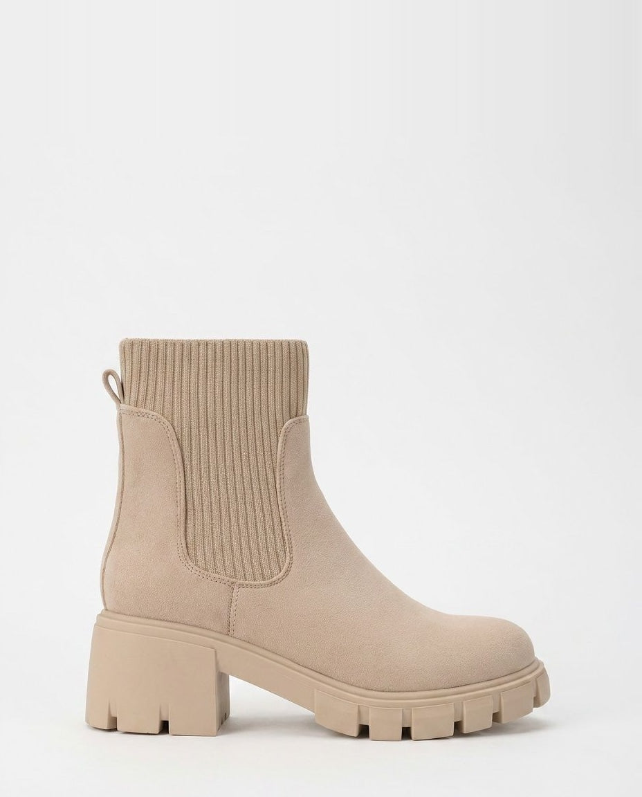 Chunky Knit-Collar Ankle Boots