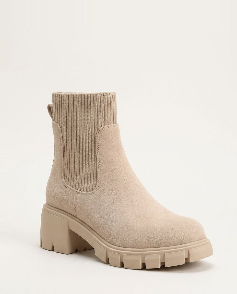 Chunky Knit-Collar Ankle Boots