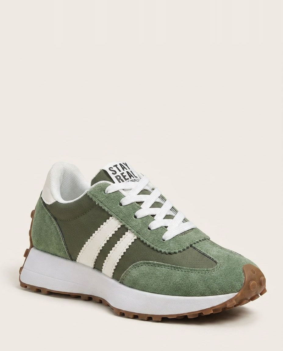 Low-Top Lace-Up Contrast Stripe Trainers