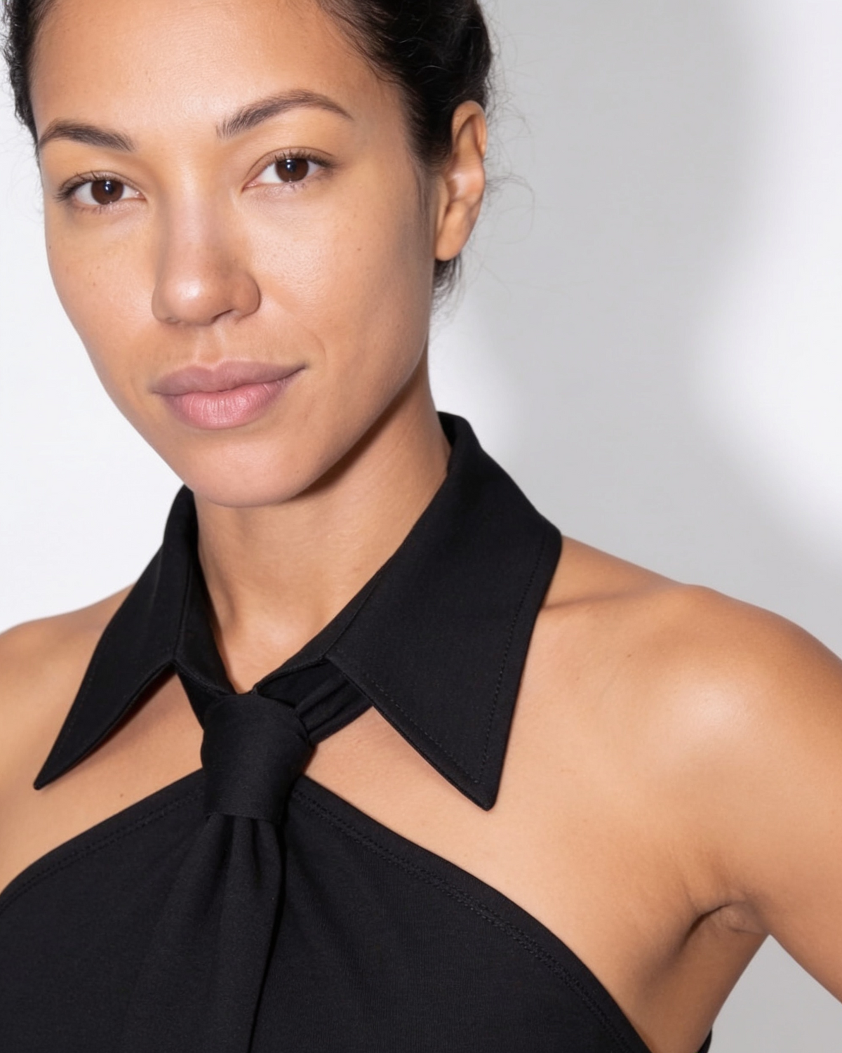 Tie-Neck Halter Collar Blouse
