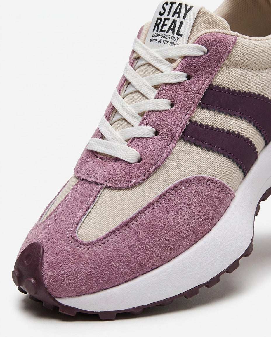 Low-Top Lace-Up Contrast Stripe Trainers